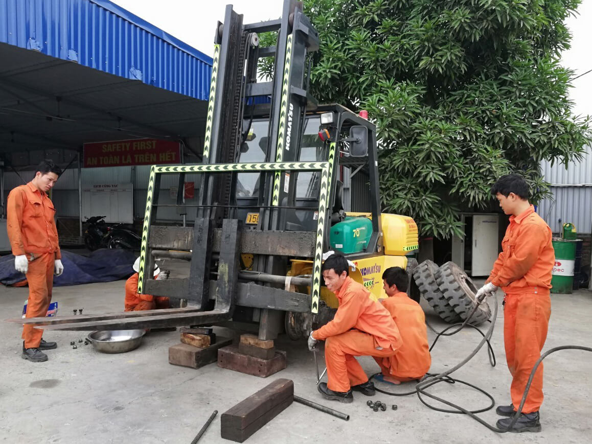 Dịch vụ sửa xe nâng tại Vĩnh Cửu Đồng Nai