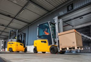 Dịch vụ sửa chữa xe nâng ở Tân Uyên Bình Dương